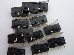 探索工業自動化 HTZ 7311點動微動開關、傳感器、光柵光幕與行程開關的綜合應用